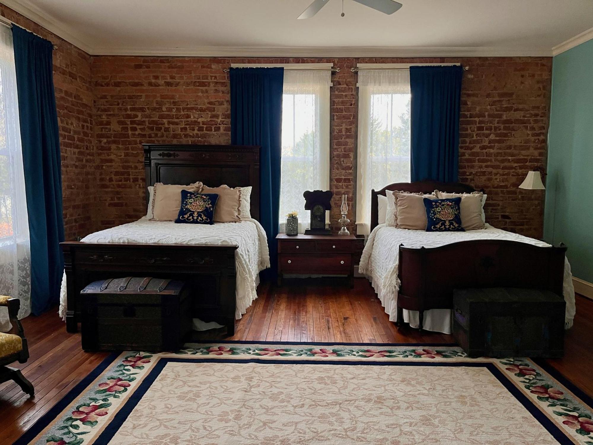 Tanglewood Inn Γκρίνβιλ Εξωτερικό φωτογραφία